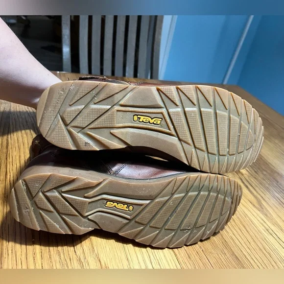 Teva De La Vina Low Women’s Waterproof Leather Ankle Boots | Size 9 | Brown - Picture 3 of 8